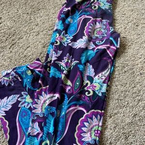 Sweetlegs leggings size petite

All worn very little